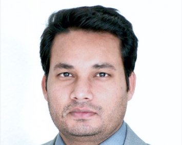 Dr. Vivek Pachauri